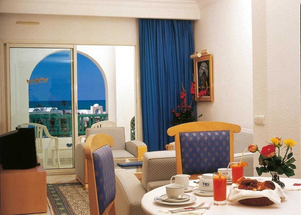 Hotel Royal Garden Palace - Families&couples